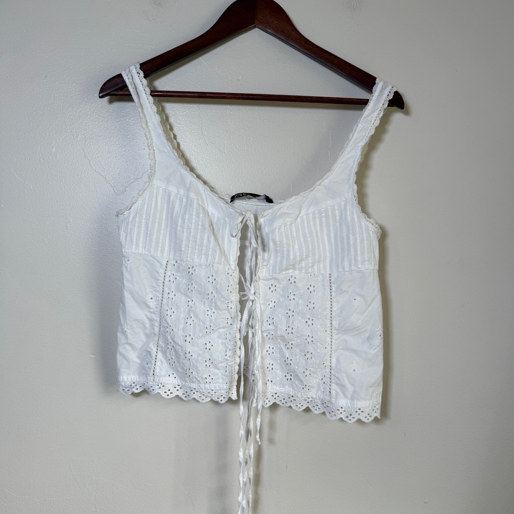 Zara Eyelet Tie-Front Scalloped Cropped Camisole Top Size Medium White